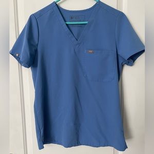 Figs Catarina small scrub top ceil